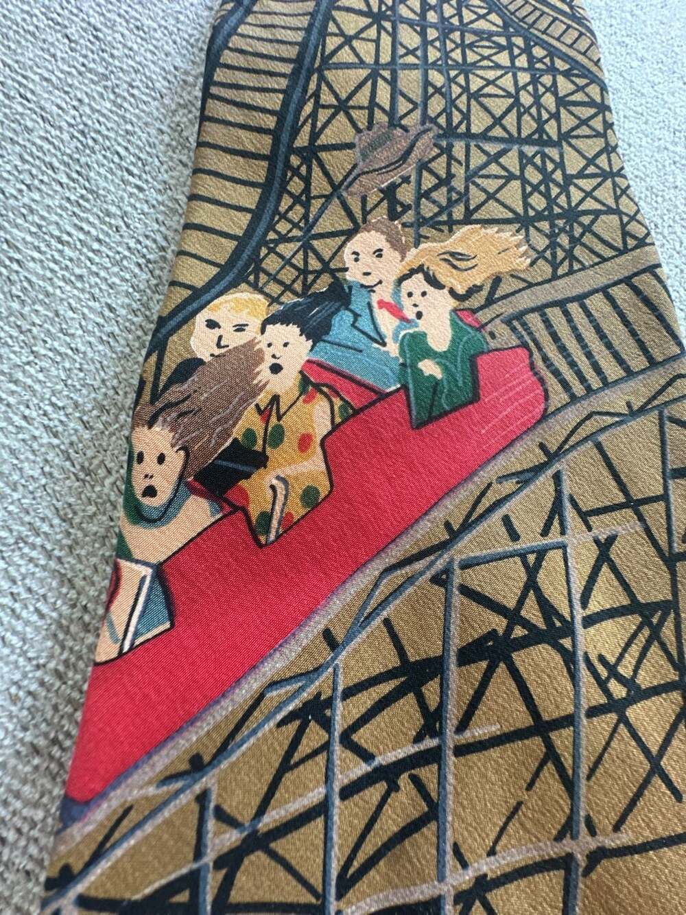 3.5” Perry Ellis Roller Coaster Novelty Tie Handmade Italian 100% Silk Necktie
